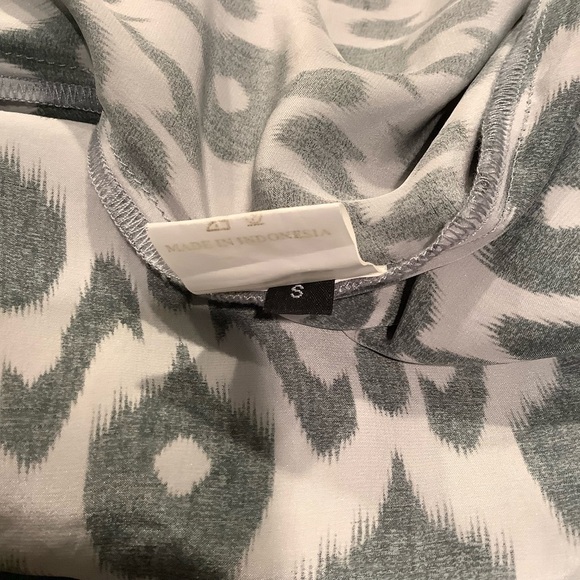 Lulu Yasmine Black and Light Grey Print Silk Dress Sz-S - Picture 9 of 9